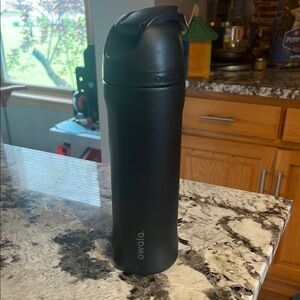 Owala Black Water Bottle